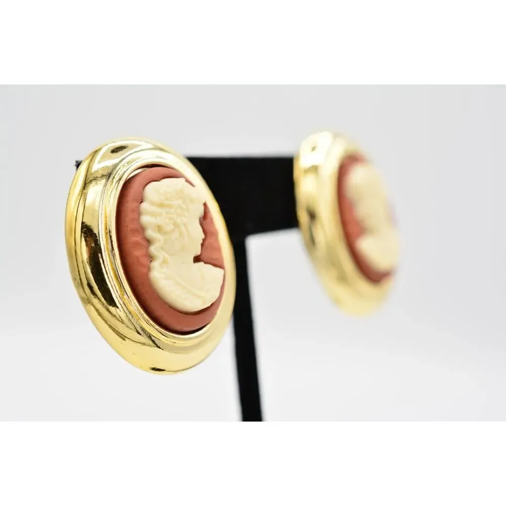 Vintage Cameo Clip On Earrings Lightweight Resin Clay Gold Chunky 1980s BinAA